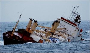 kecelakaan kapal, kredit foto: thesun.co.uk